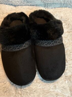 isotoner Black Faux-Fur Slip-On Slippers